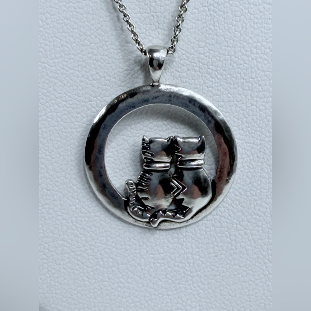 Silpada HTF Brushed Sterling Silver FOREVER FRIENDS Two Cats Pendant & 16” Chain